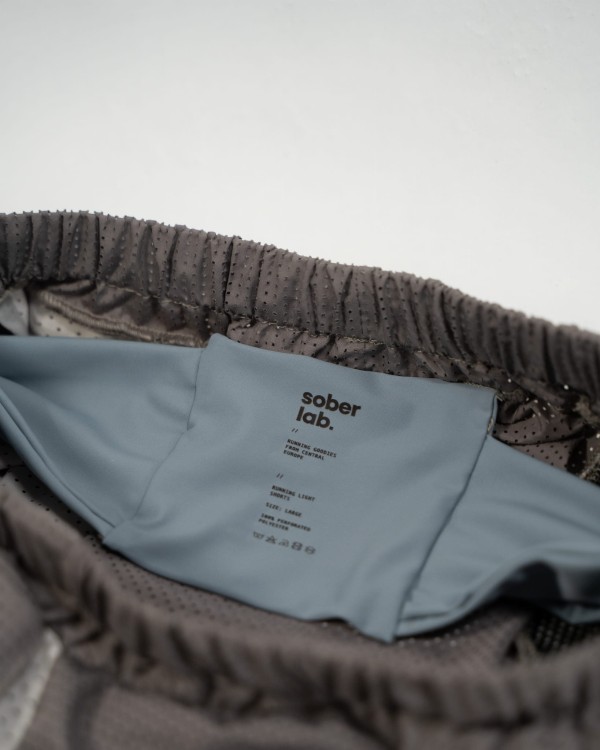 Pas_Perforated Light Shorts / Creamy