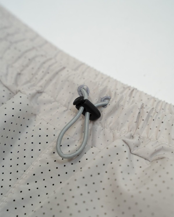 Perforated Light Shorts / Creamy