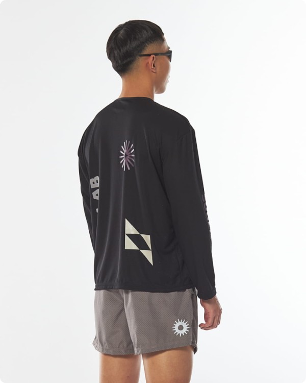 Polartec®, longsleeve, long sleeve, koszulka techniczna, running top, odprowadzanie wilgoci, szybkoschnąca, odzież biegowa, outdoor, trail running, boxy fit, crop fit, lightweight, base layer, performance wear
