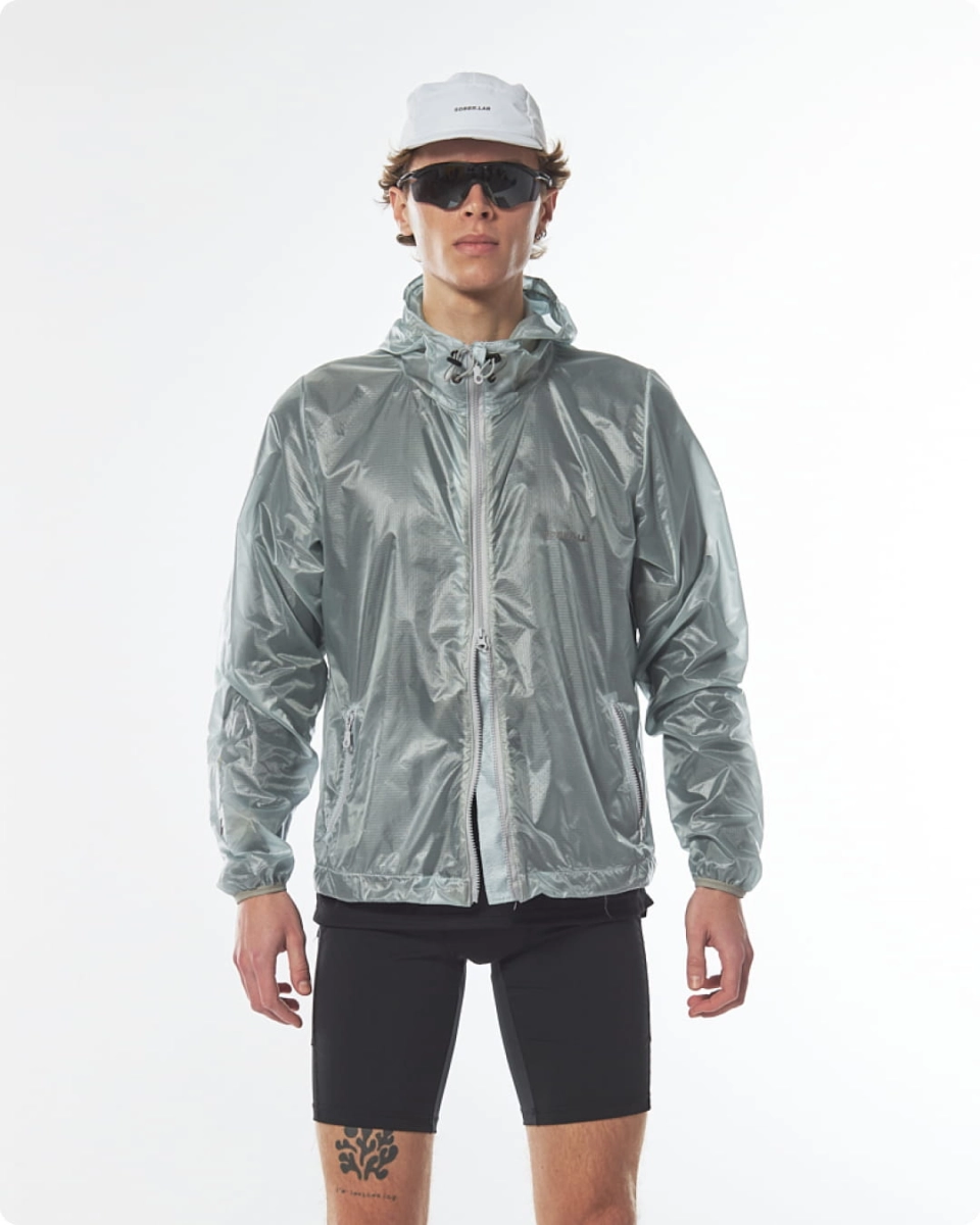 wind jacket, running jacket, outdoor jacket, kurtka biegowa, kurtka przeciwdeszczowa, microripstop, windproof, water resistant, lightweight jacket, trail running, hiking, hooded jacket, technical outerwear, packable