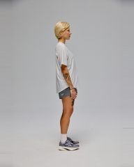 LRT_creamy-white_9_model.jpg