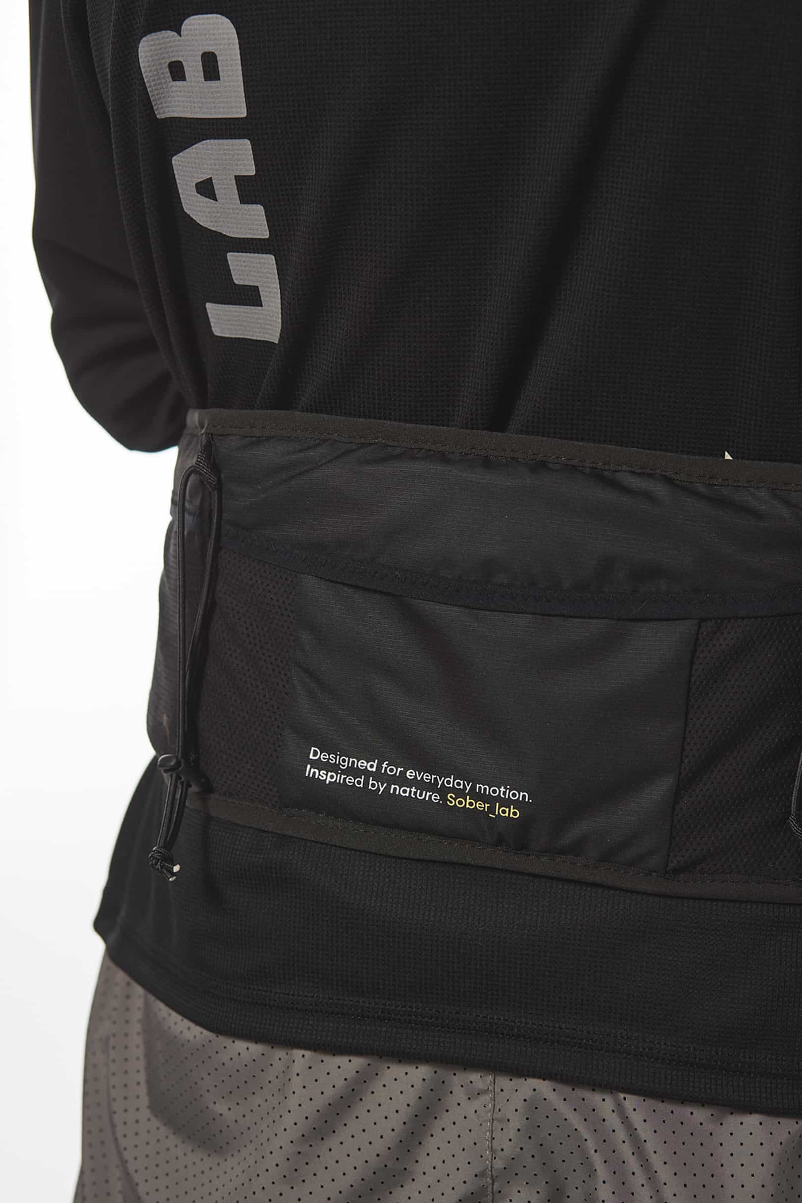 Outdoor/Trail Belt, sekcje kieszeni z bliska