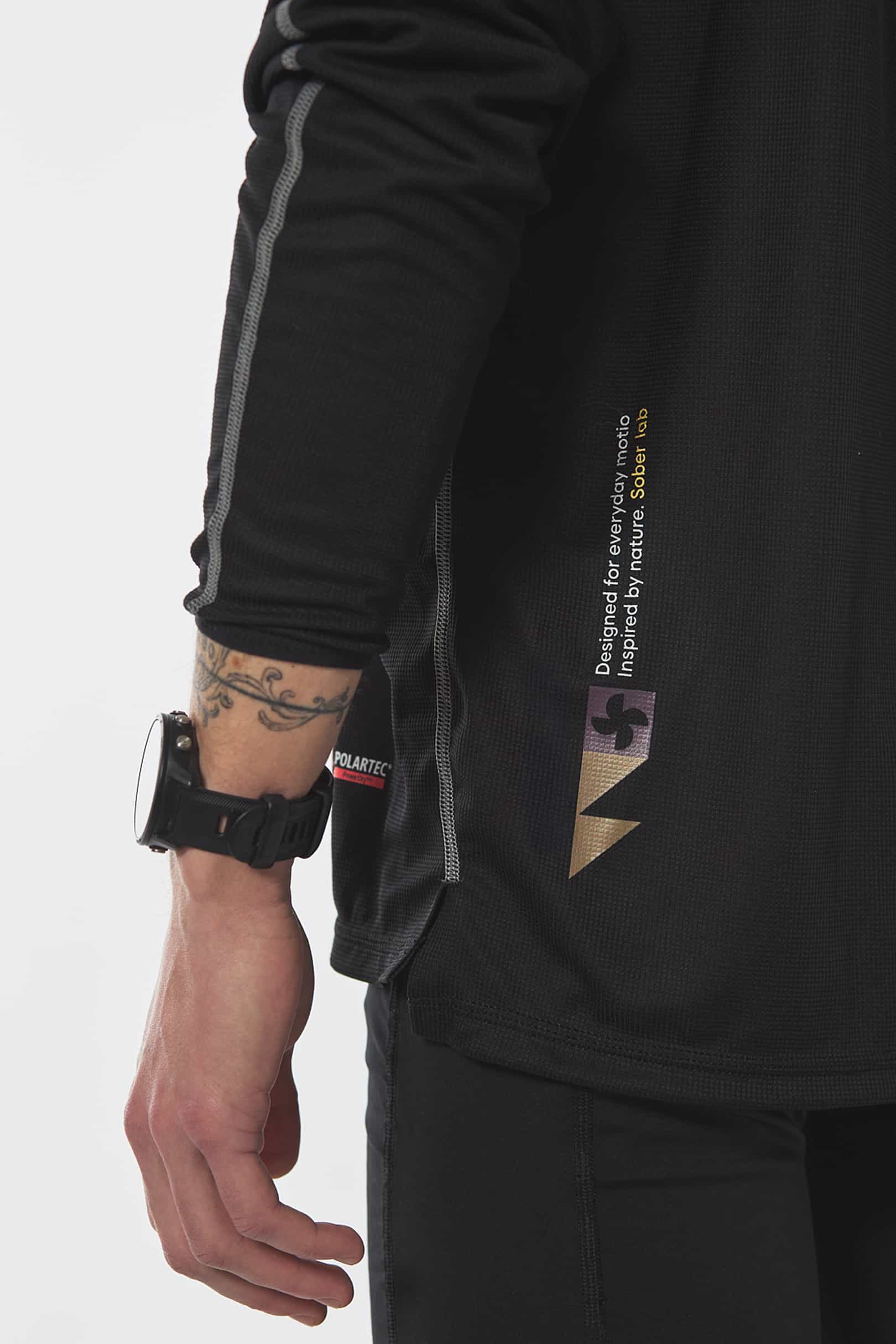 Polartec® LS Performance, termonadruk przy dolnej krawędzi