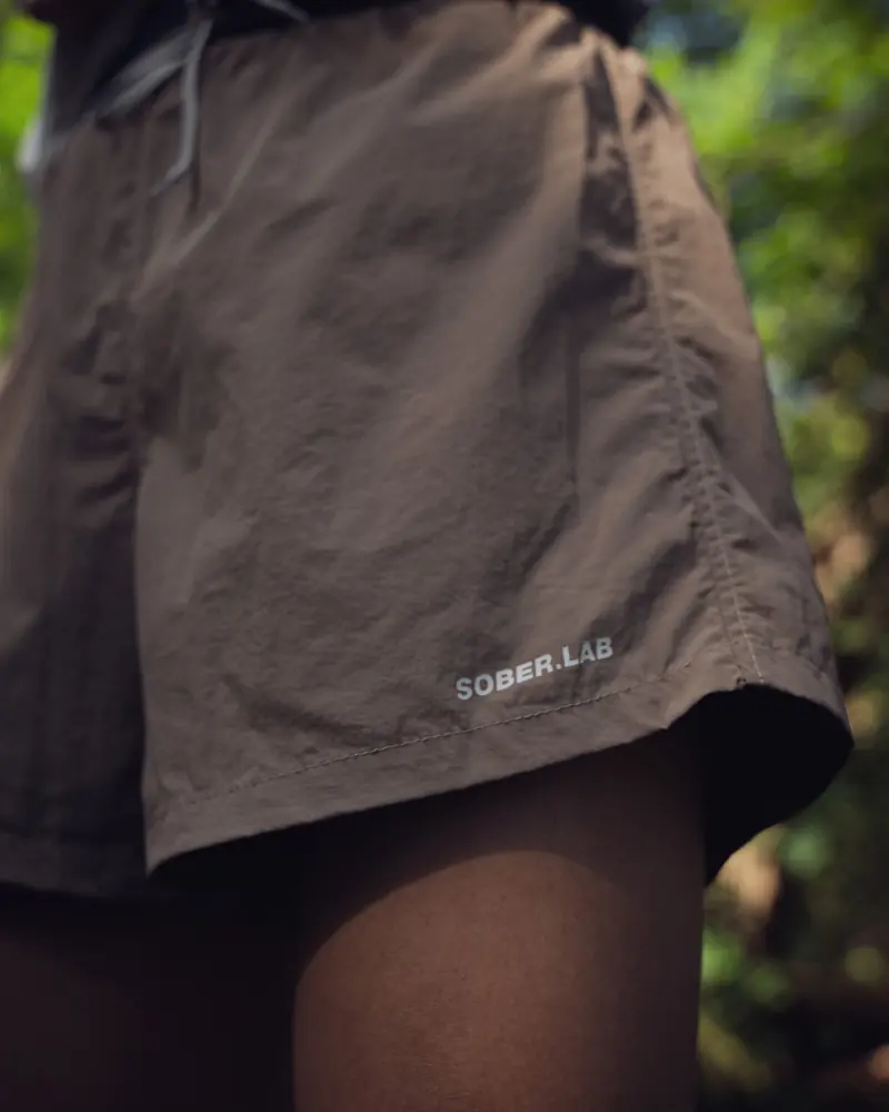 Full Belt Shorts Light Brown, sylwetka