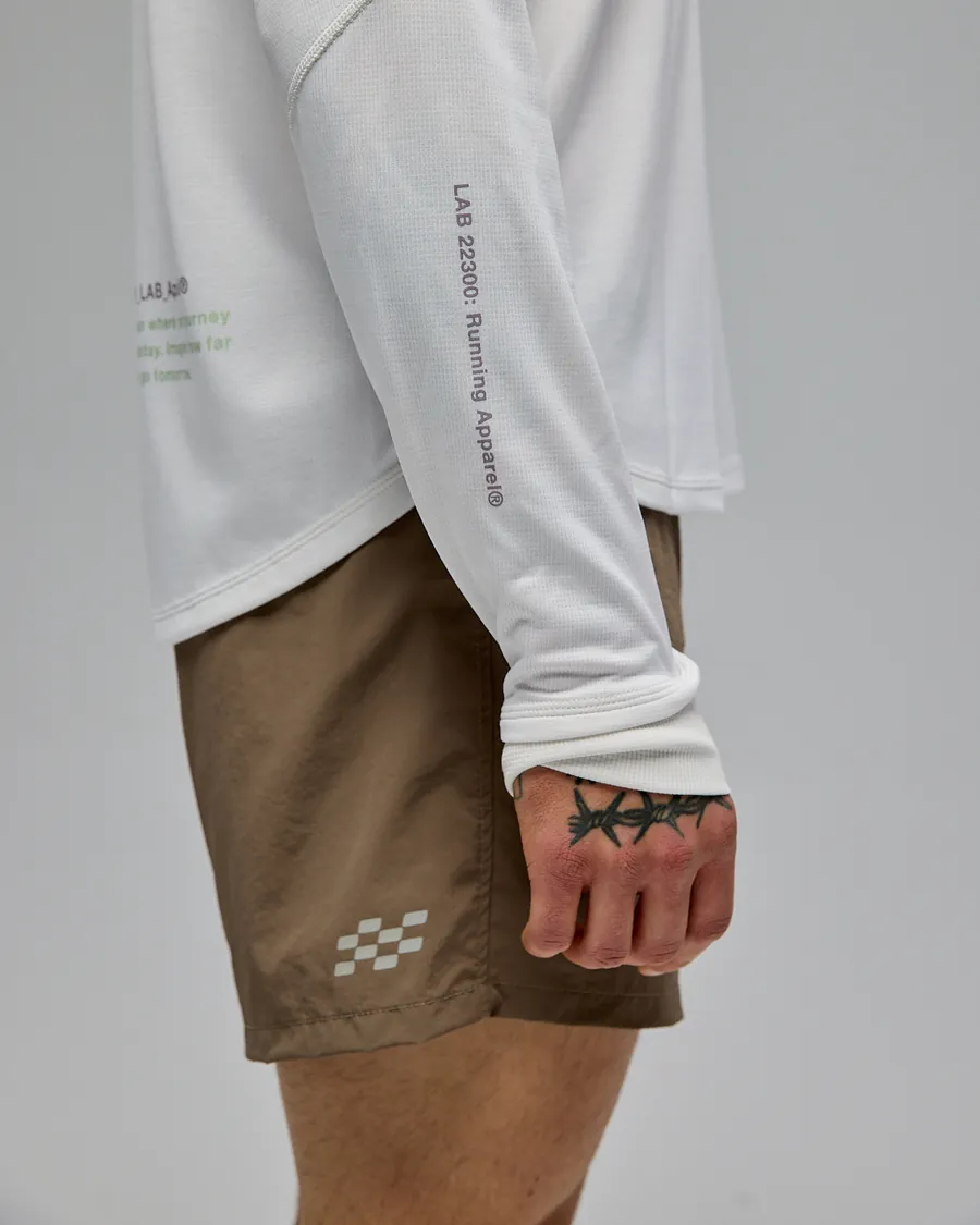 Biały longsleeve i szorty Full Belt Shorts Light Brown
